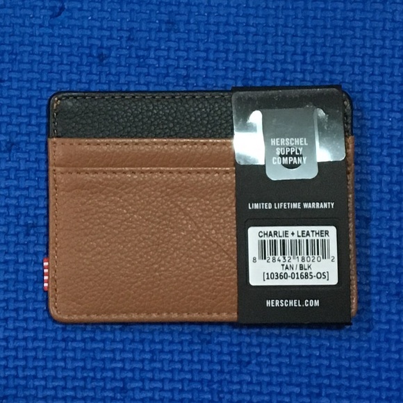 NWT Herschel Supply Co. Men’s Tan/Blk RFID Wallet - Picture 2 of 3